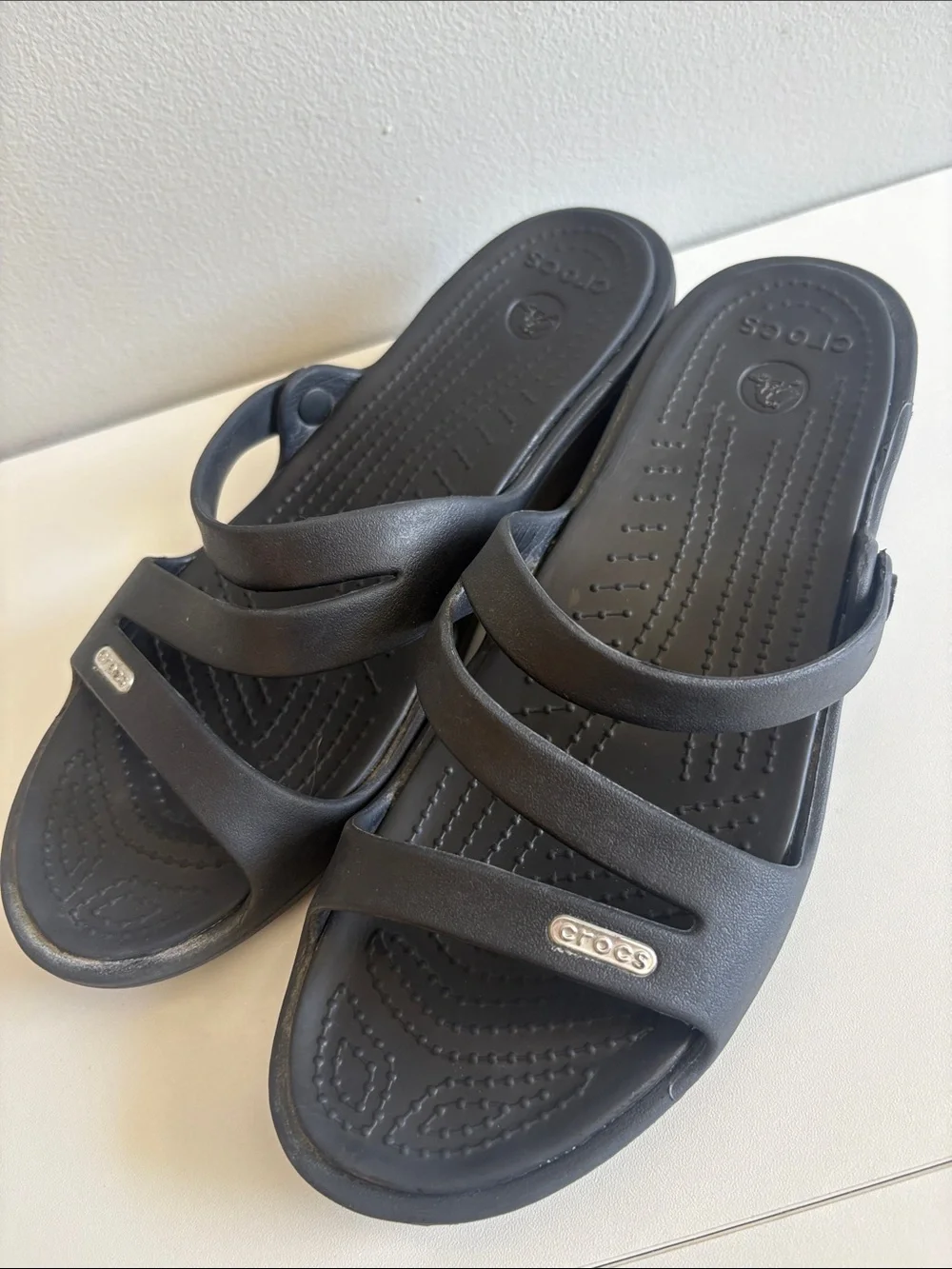 Crocs Black Comfort Wedge Slide Sandals Women’s 9